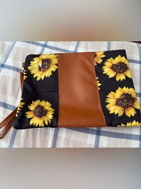 Sunflower Print Bag with Brown Faux Leather Panel NWOT